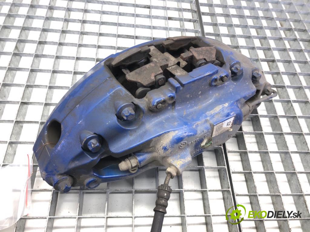 BMW 5 (G30, F90) 2016 - 2022    540 i xDrive 250 kW [340 KM] benzyna 2016 - 2020  Brzdič strmeň pravy predný M-Paket 6875296
