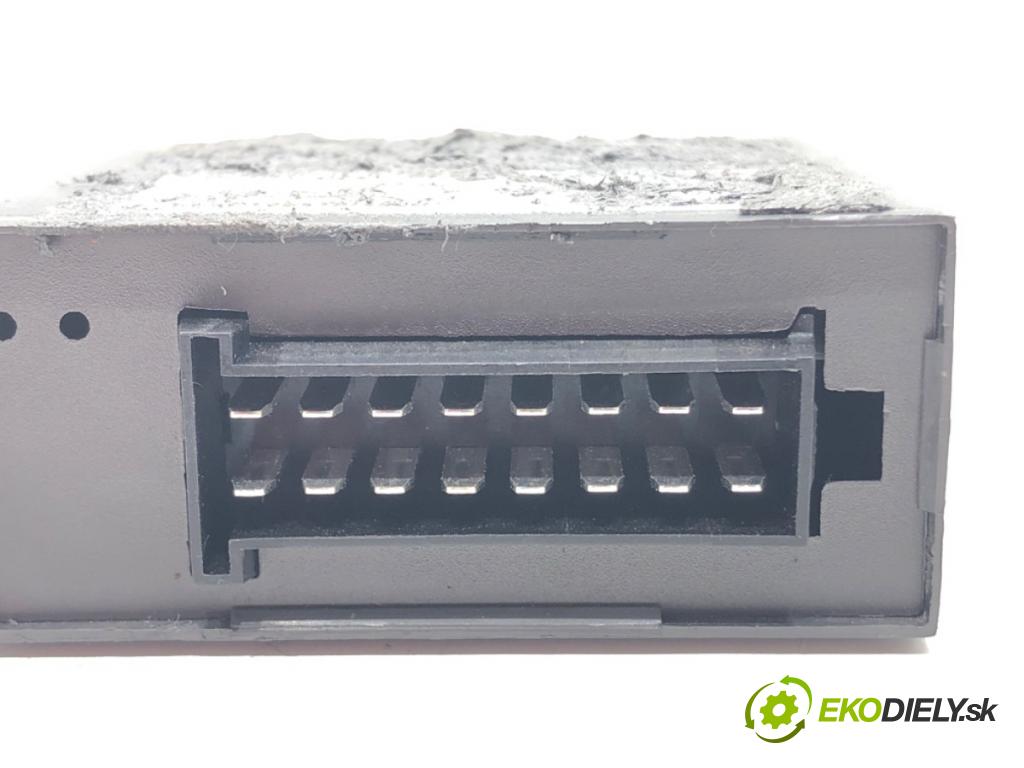 BMW 5 (G30, F90) 2016 - 2022    540 i xDrive 250 kW [340 KM] benzyna 2016 - 2020  Modul ťažného oka 10R-051263 (Ostatné)