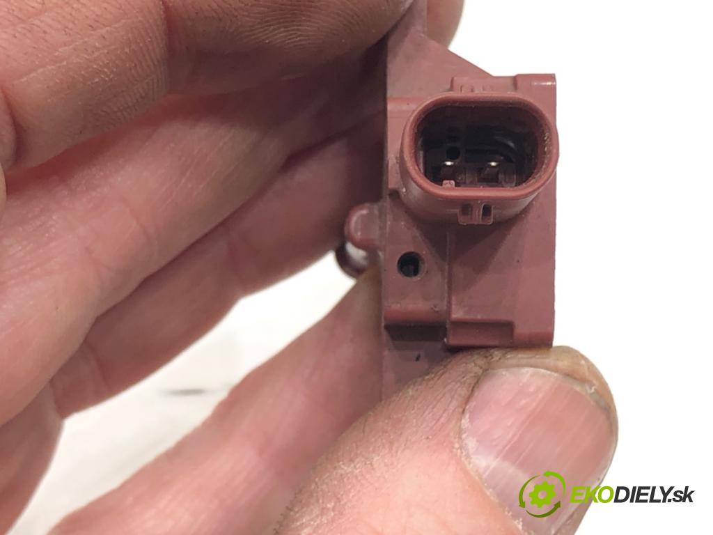 BMW 5 (G30, F90) 2016 - 2022    540 i xDrive 250 kW [340 KM] benzyna 2016 - 2020  Snímač nárazu 9337656 (Snímače nárazu)