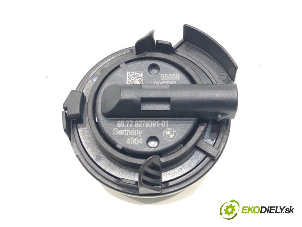 BMW 5 (G30, F90) 2016 - 2022    540 i xDrive 250 kW [340 KM] benzyna 2016 - 2020  Snímač nárazu 9279391 (Snímače nárazu)