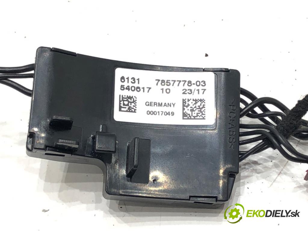 BMW 5 (G30, F90) 2016 - 2022    540 i xDrive 250 kW [340 KM] benzyna 2016 - 2020  Modul volantu 7857778 (Ostatné)