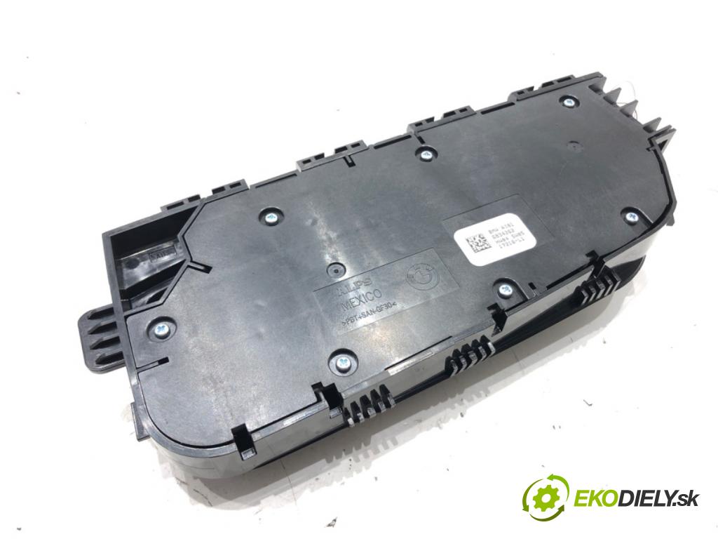 BMW 5 (G30, F90) 2016 - 2022    540 i xDrive 250 kW [340 KM] benzyna 2016 - 2020  Panel nastavenia sedačky pravy predný 6834262