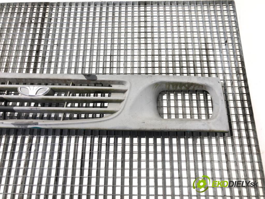 DAEWOO LUBLIN II Autobus 1997 - 2022    2.4 TD 64 kW [87 KM] olej napędowy 1997 - 1999  mřížka maska  (Mřížky (masky) chladičů)