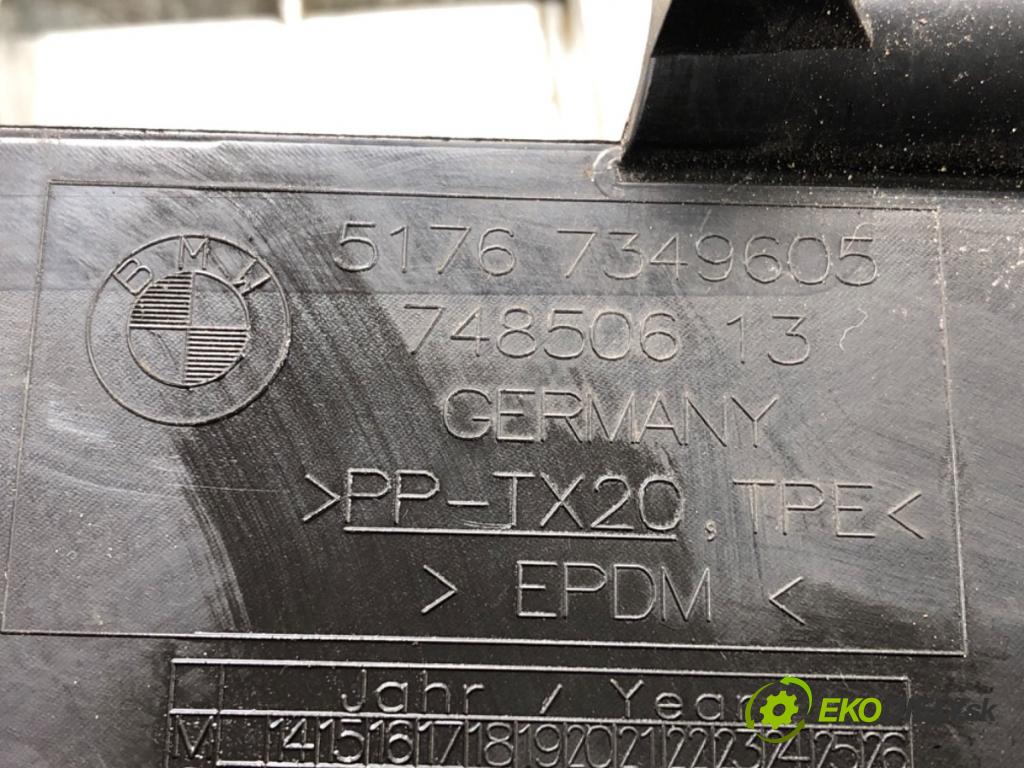 BMW 5 (G30, F90) 2016 - 2022    540 i xDrive 250 kW [340 KM] benzyna 2016 - 2020  Clona Násada blatníka ľavá strana 7349605