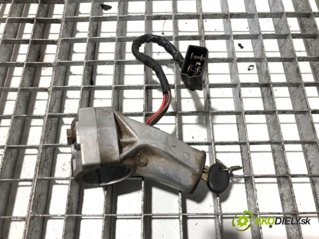 DAEWOO LUBLIN II Autobus 1997 - 2022    2.4 TD 64 kW [87 KM] olej napędowy 1997 - 1999  spinačka  (Spínacie skrinky a kľúče)