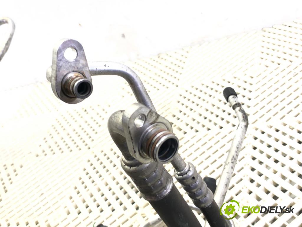 PEUGEOT 508 I (8D_) 2010 - 2018    1.6 HDi 82 kW [112 KM] olej napędowy 2010 - 2018  rúrka klimatizácie VP8X7H-19E881-BE (Rúrky klimatizácie)