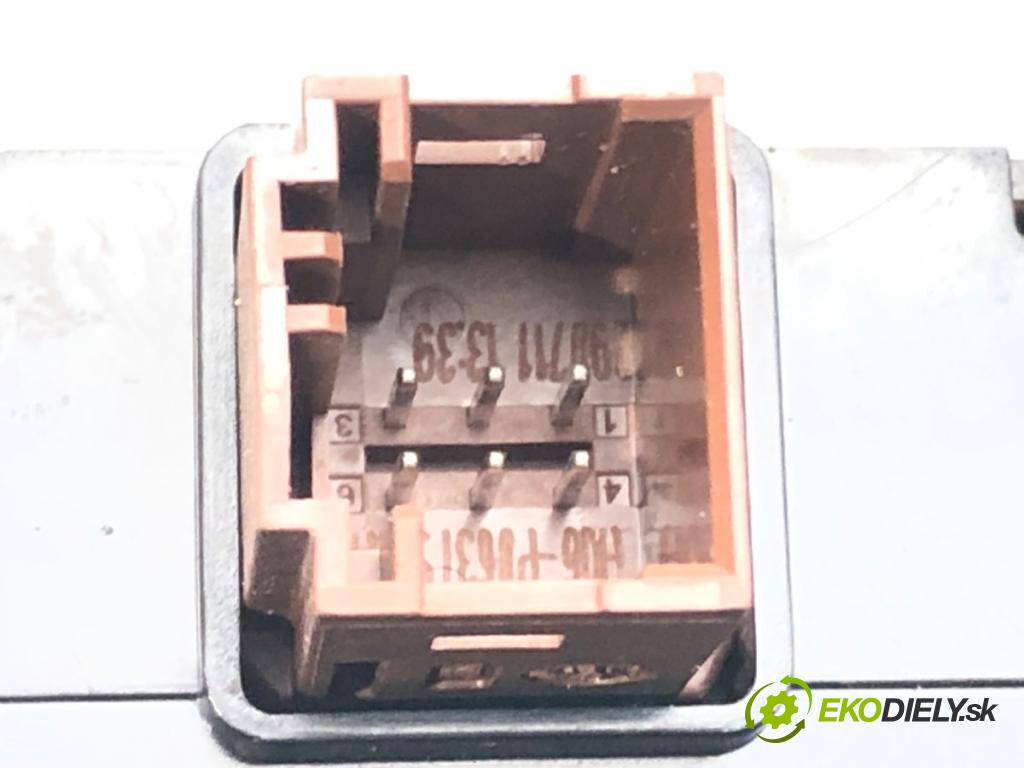 PEUGEOT 508 I (8D_) 2010 - 2018    1.6 HDi 82 kW [112 KM] olej napędowy 2010 - 2018  Panel ovládania radia 96656643XZ (Prepínače, spínače, tlačidlá a ovládače kúrenia)