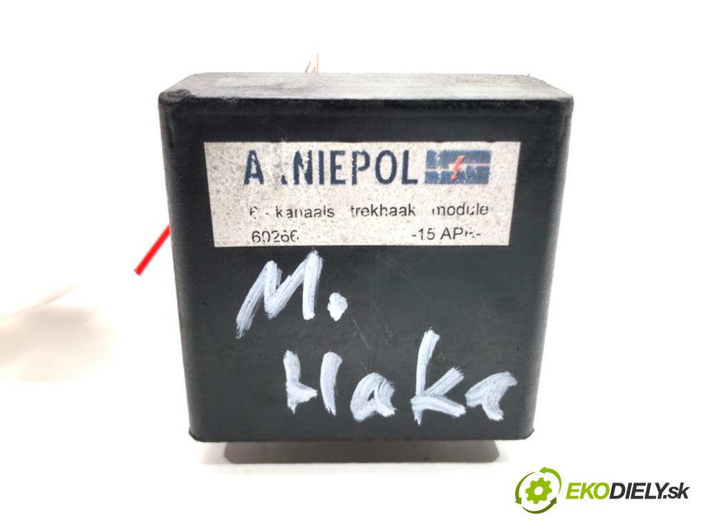 PEUGEOT 508 I (8D_) 2010 - 2018    1.6 HDi 82 kW [112 KM] olej napędowy 2010 - 2018  Modul ťažného oka  (Ostatné)