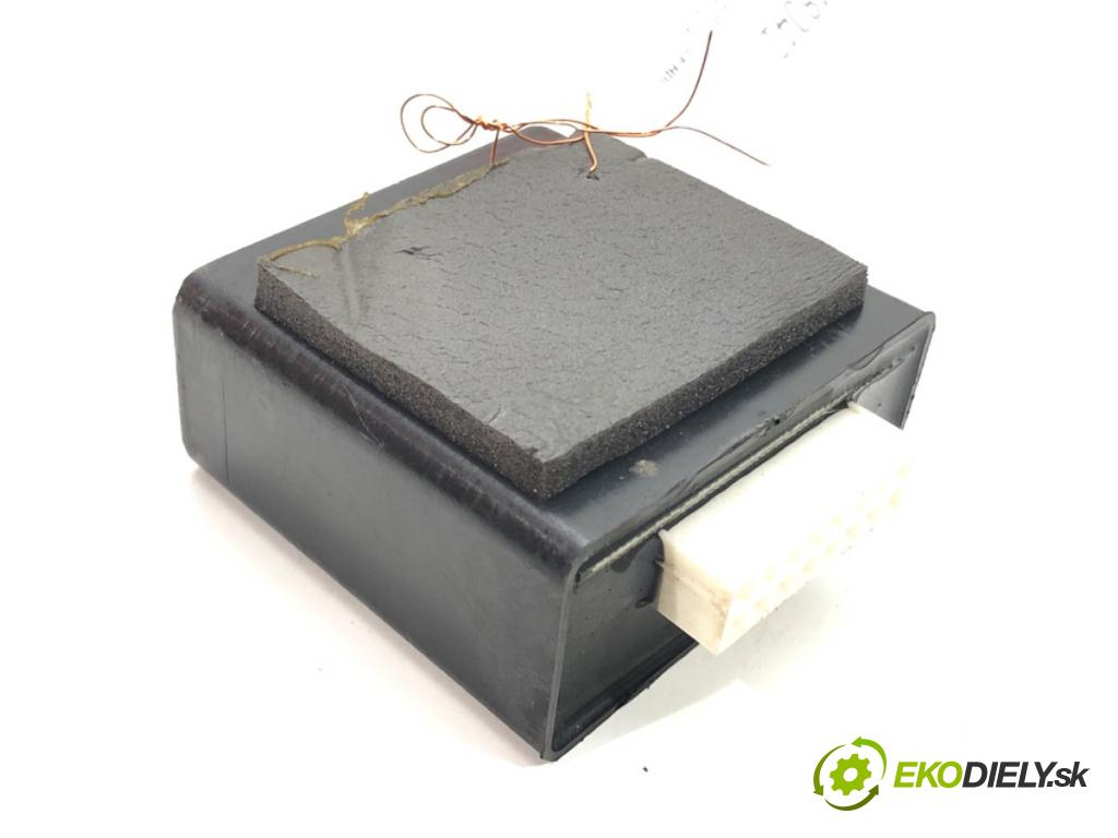 PEUGEOT 508 I (8D_) 2010 - 2018    1.6 HDi 82 kW [112 KM] olej napędowy 2010 - 2018  Modul ťažného oka  (Ostatné)