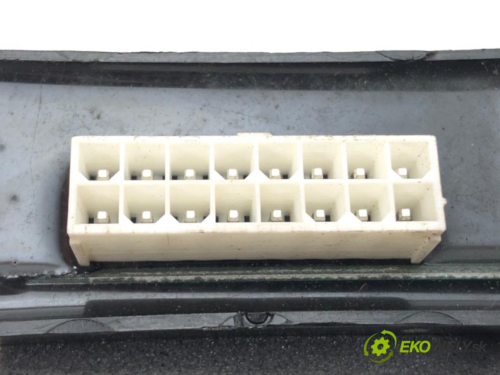 PEUGEOT 508 I (8D_) 2010 - 2018    1.6 HDi 82 kW [112 KM] olej napędowy 2010 - 2018  Modul ťažného oka  (Ostatné)