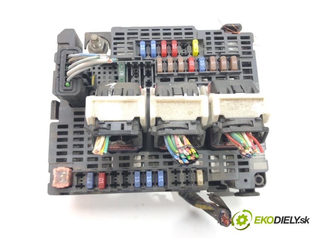PEUGEOT 508 I (8D_) 2010 - 2018    1.6 HDi 82 kW [112 KM] olej napędowy 2010 - 2018  Modul BSM 9674921980 (Ostatné)