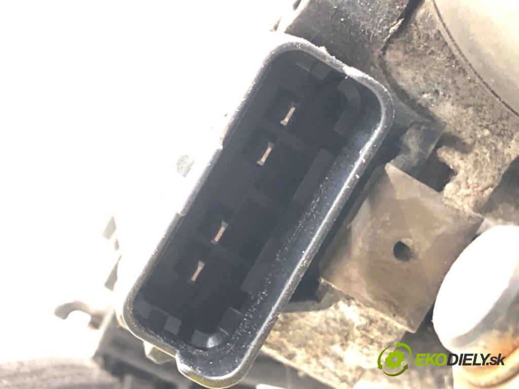 PEUGEOT 508 I (8D_) 2010 - 2018    1.6 HDi 82 kW [112 KM] olej napędowy 2010 - 2018  Mechanizmus stieračov predný 1397220613 (Motorčeky stieračov predné)