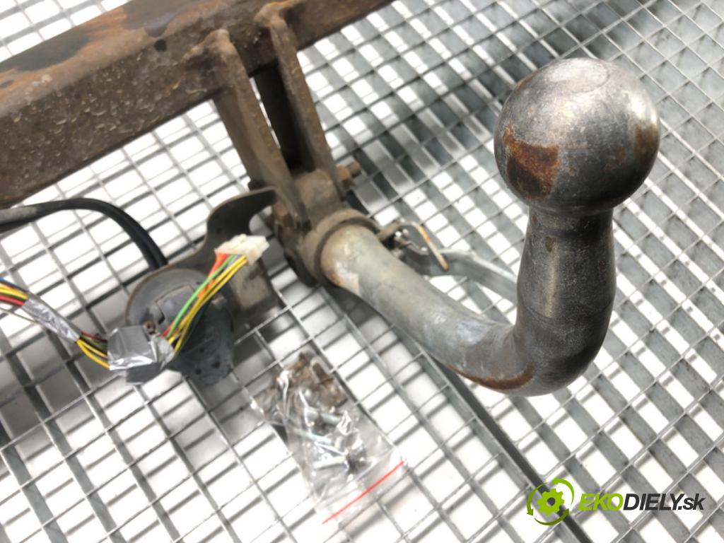 PEUGEOT 508 I (8D_) 2010 - 2018    1.6 HDi 82 kW [112 KM] olej napędowy 2010 - 2018  Hák tažné zařízení  (Tažná zařízení)