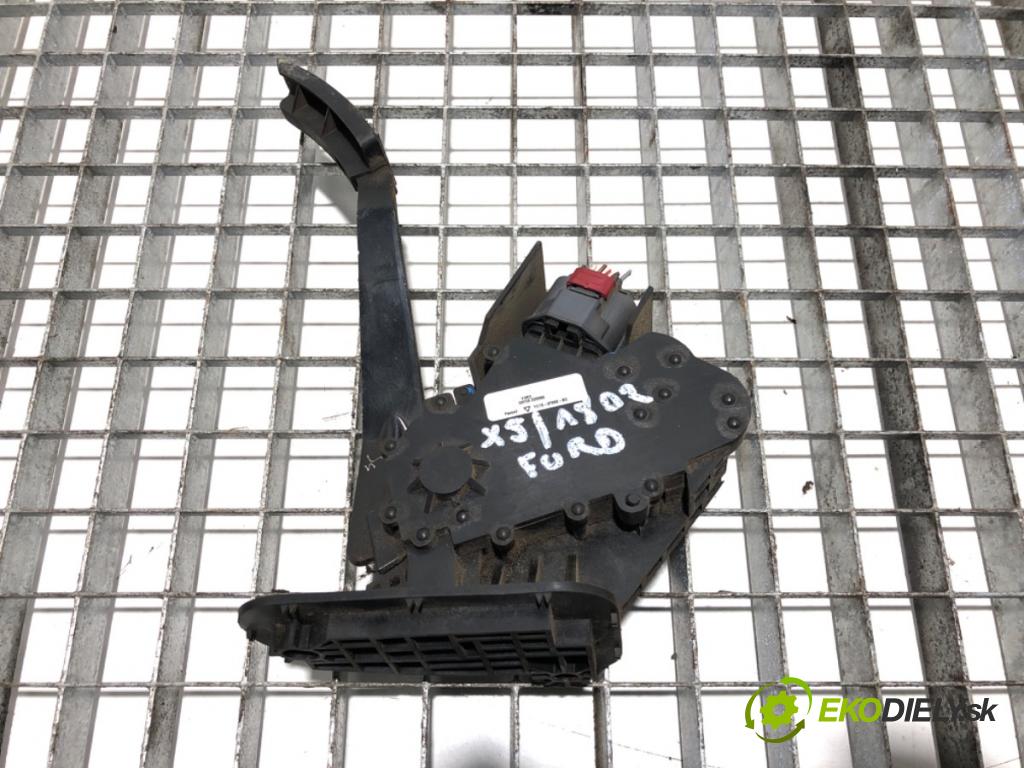 FORD TRANSIT Autobus (FD_ _, FB_ _, FS_ _, FZ_ _, FC_ _) 2000 - 2006    2.0 TDCi (F_F_, F_E_, F_G_) 92 kW [125 KM] olej napędowy 2002 - 2006  Potenciometer plynu YC15-9F836-BD (Pedále)