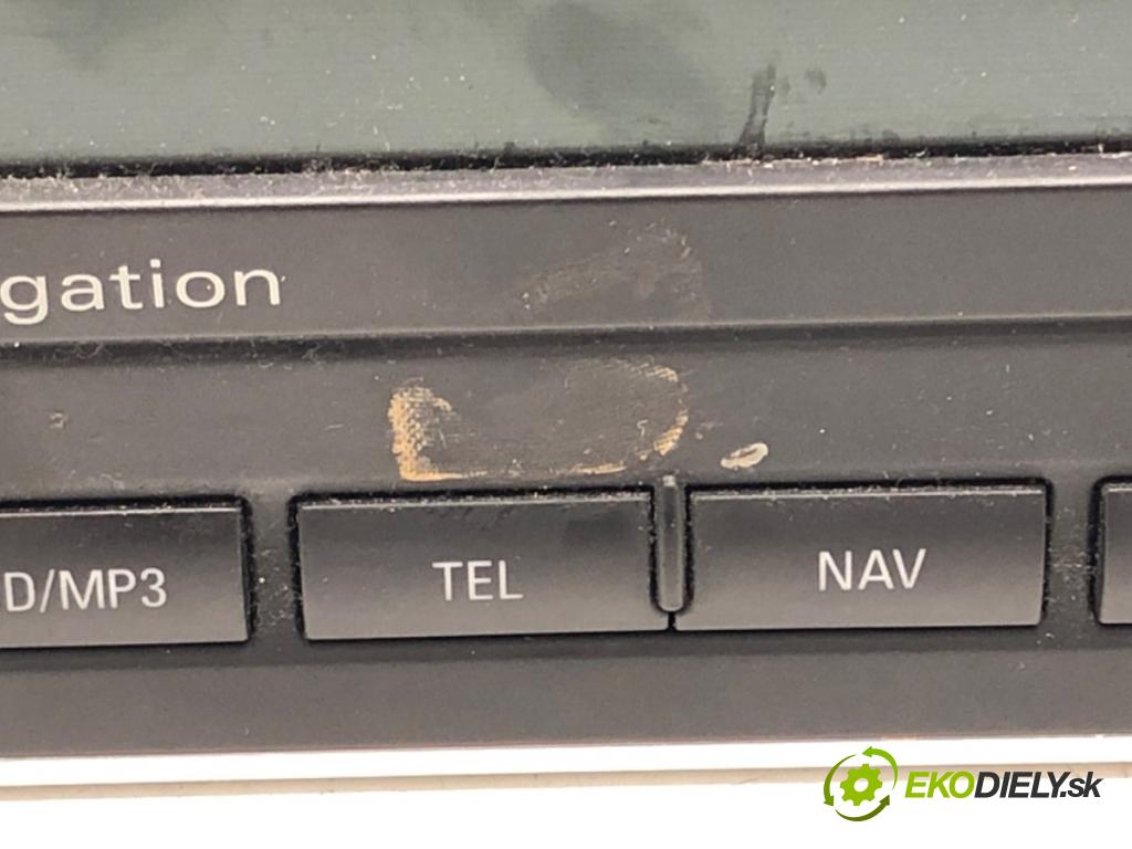 AUDI A4 B7 Avant (8ED) 2004 - 2008    2.0 TDI 103 kW [140 KM] olej napędowy 2004 - 2008  RADIO Navigácia 8E0035192G (Audio zariadenia)