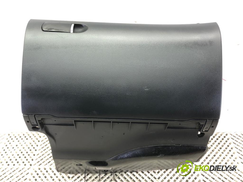 AUDI A4 B7 Avant (8ED) 2004 - 2008    2.0 TDI 103 kW [140 KM] olej napędowy 2004 - 2008  Priehradka, kastlík spolujazdca  (Priehradky, kastlíky)