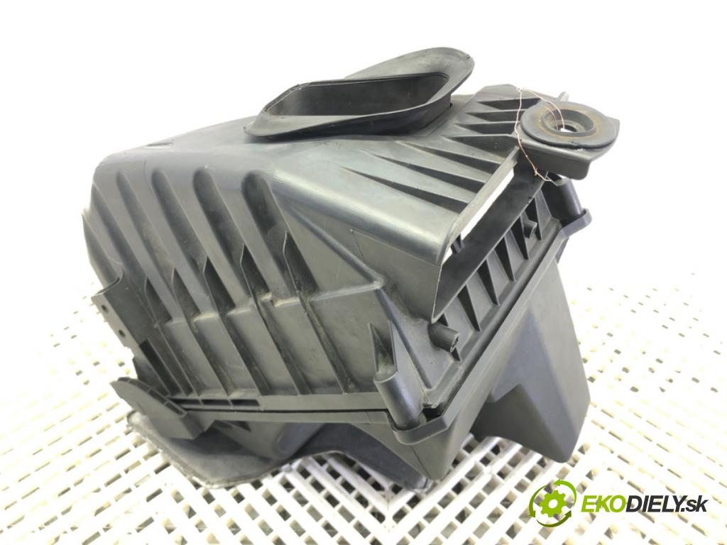 AUDI A4 B7 Avant (8ED) 2004 - 2008    2.0 TDI 103 kW [140 KM] olej napędowy 2004 - 2008  Obal filtra vzduchu 03G1338372 (Obaly filtrov vzduchu)