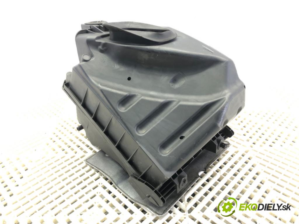 AUDI A4 B7 Avant (8ED) 2004 - 2008    2.0 TDI 103 kW [140 KM] olej napędowy 2004 - 2008  Obal filtra vzduchu 03G1338372 (Obaly filtrov vzduchu)