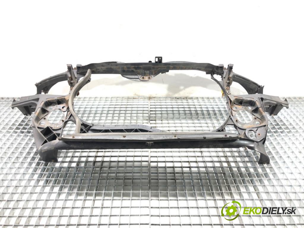 AUDI A4 B7 Avant (8ED) 2004 - 2008    2.0 TDI 103 kW [140 KM] olej napędowy 2004 - 2008  držák přední část  (Výztuhy přední)