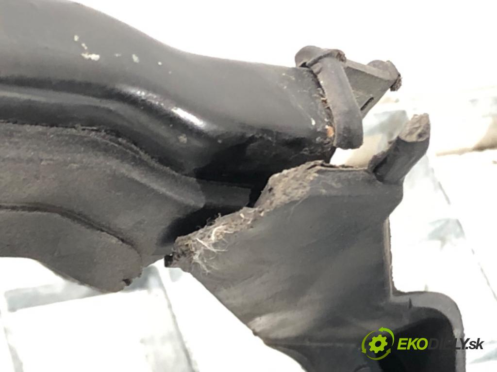 AUDI A4 B7 Avant (8ED) 2004 - 2008    2.0 TDI 103 kW [140 KM] olej napędowy 2004 - 2008  držák přední část  (Výztuhy přední)