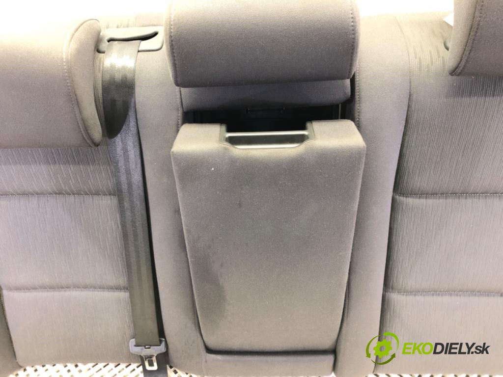 AUDI A4 B7 Avant (8ED) 2004 - 2008    2.0 TDI 103 kW [140 KM] olej napędowy 2004 - 2008  Sedadlo druhý rad