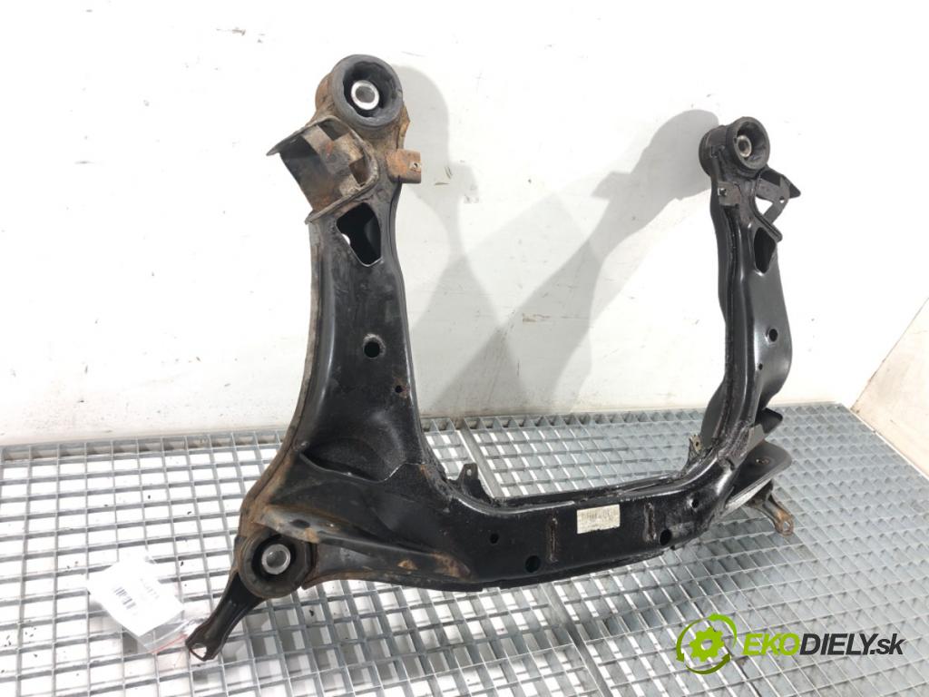 AUDI A4 B7 Avant (8ED) 2004 - 2008    2.0 TDI 103 kW [140 KM] olej napędowy 2004 - 2008  výztuha pod motor  (Výztuhy přední)