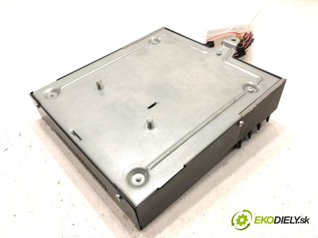 BMW X3 (E83) 2003 - 2011    2.0 sd 130 kW [177 KM] olej napędowy 2007 - 2008  Zosilňovač 9143150 (Zosilňovače)