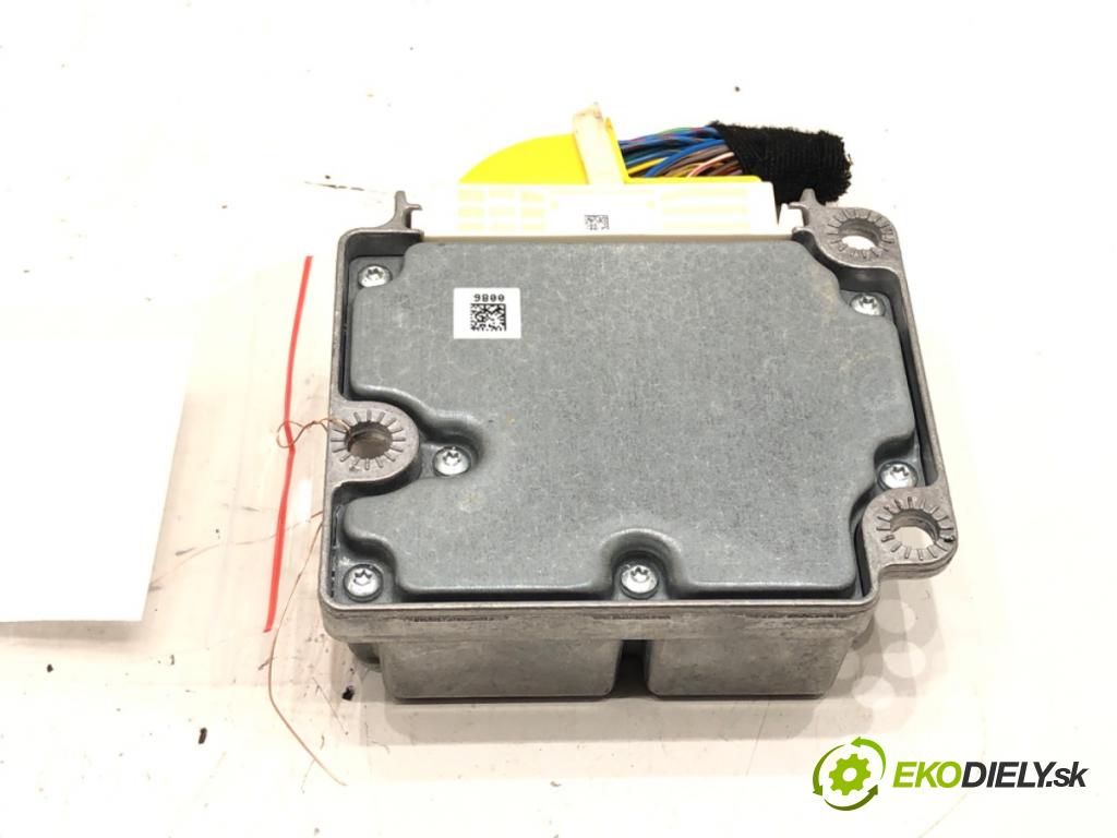 BMW X3 (E83) 2003 - 2011    2.0 sd 130 kW [177 KM] olej napędowy 2007 - 2008  senzor airbag 3453791 (Snímače)