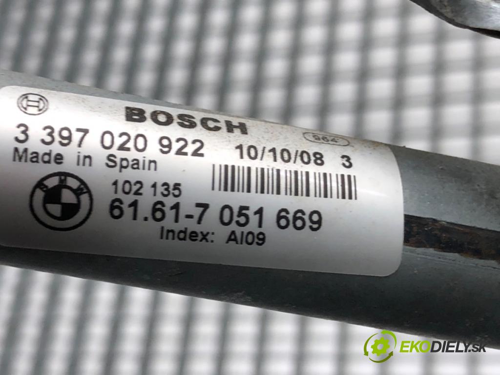 BMW X3 (E83) 2003 - 2011    2.0 sd 130 kW [177 KM] olej napędowy 2007 - 2008  Mechanizmus stieračov predný 7051669 (Motorčeky stieračov predné)