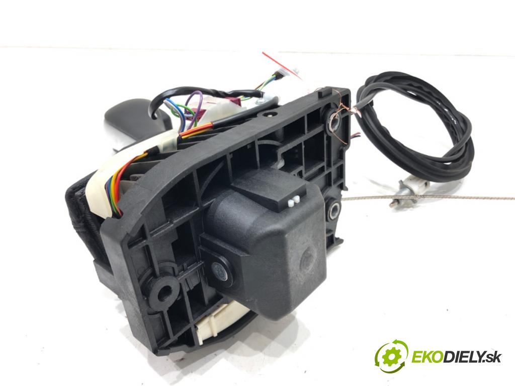 BMW X3 (E83) 2003 - 2011    2.0 sd 130 kW [177 KM] olej napędowy 2007 - 2008  Kulisa 3414638 (Rýchlostné páky / kulisy)