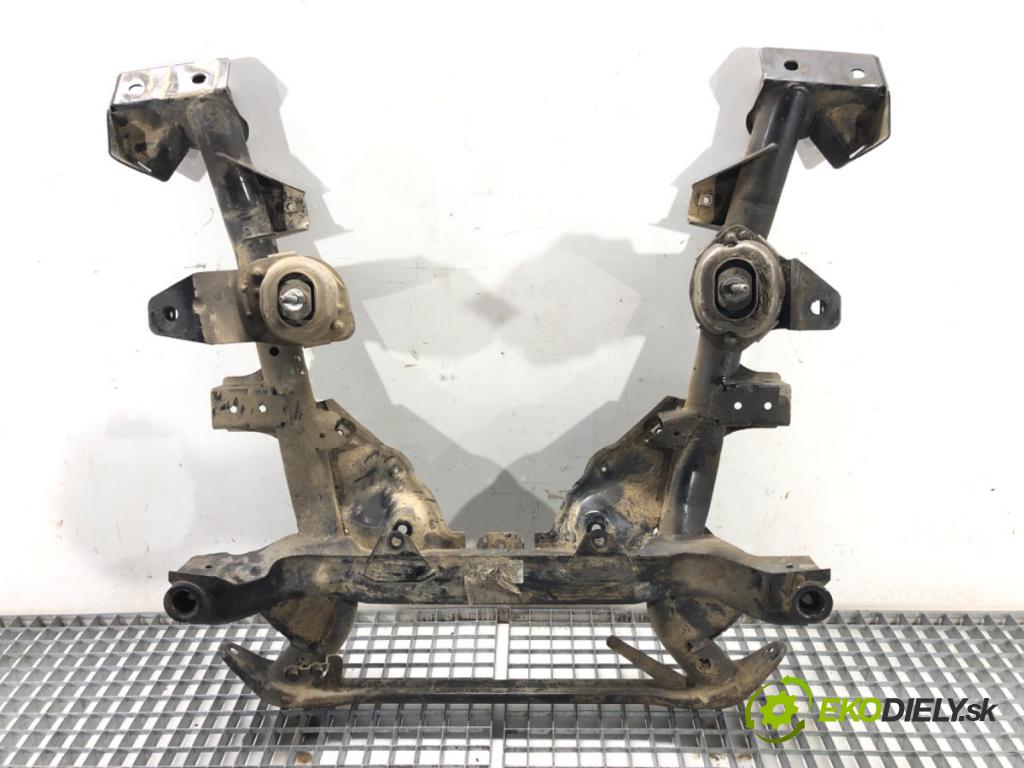 BMW X3 (E83) 2003 - 2011    2.0 sd 130 kW [177 KM] olej napędowy 2007 - 2008  výztuha pod motor  (Výztuhy přední)