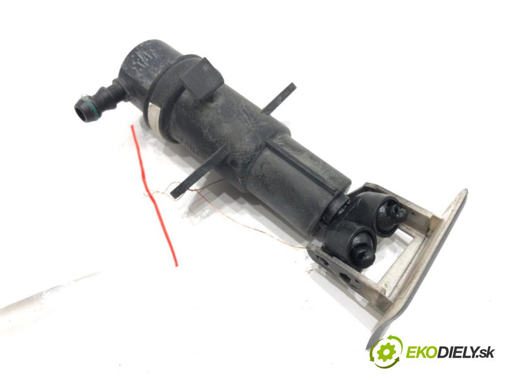 BMW X3 (E83) 2003 - 2011    2.0 sd 130 kW [177 KM] olej napędowy 2007 - 2008  ostrekovača svetla ľavy  (Motorčeky, čerpadlá ostrekovačov)