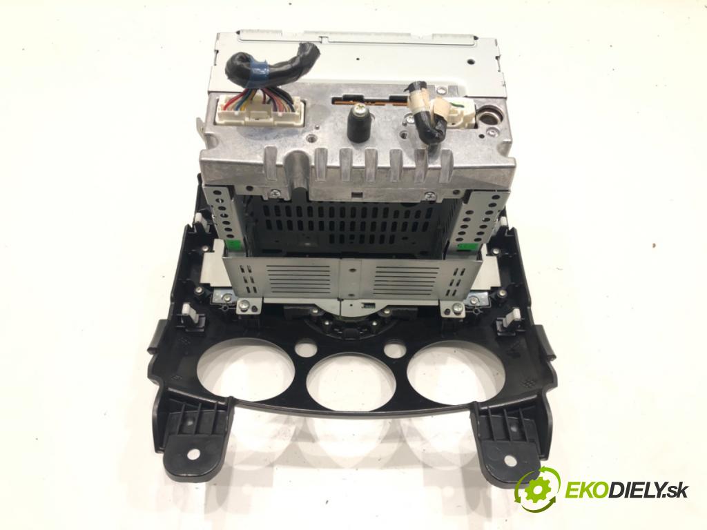 MAZDA 2 (DE_, DH_) 2007 - 2015    1.4 MZR-CD 50 kW [68 KM] olej napędowy 2008 - 2015  RADIO 14797726 (Audio zariadenia)