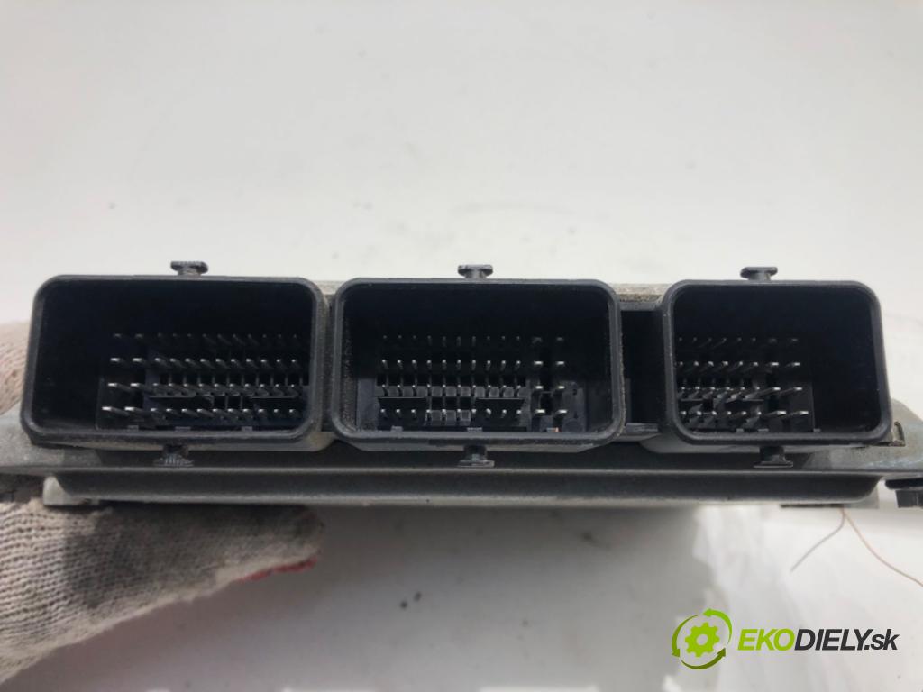 MAZDA 2 (DE_, DH_) 2007 - 2015    1.4 MZR-CD 50 kW [68 KM] olej napędowy 2008 - 2015  riadiaca jednotka Motor 8V21-12A650-CD (Riadiace jednotky)
