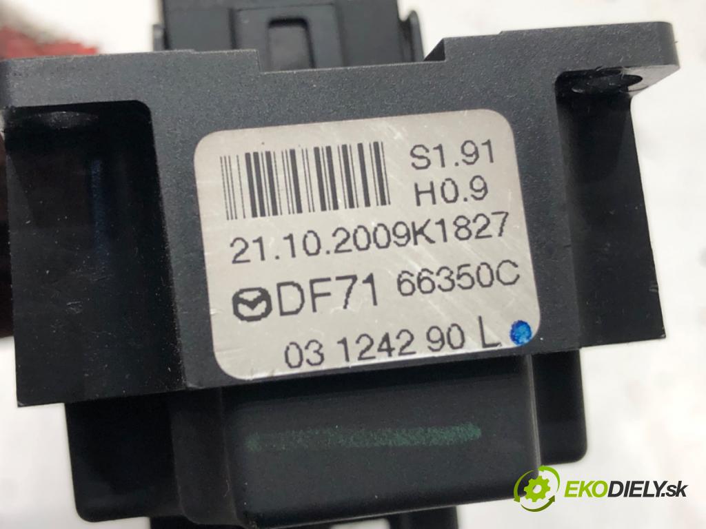 MAZDA 2 (DE_, DH_) 2007 - 2015    1.4 MZR-CD 50 kW [68 KM] olej napędowy 2008 - 2015  Prepínač okien DF7166350C (Prepínače, spínače, tlačidlá a ovládače kúrenia)