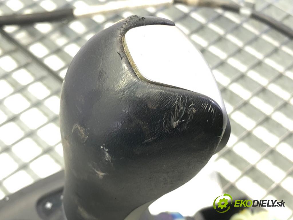 JEEP COMPASS (MP, M6) 2016 - 2022    2.4 MultiAir 4x4 129 kW [175 KM] benzyna 2017 - 2022  Kulisa 00532402090 (Rýchlostné páky / kulisy)