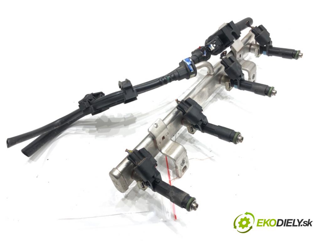 JEEP COMPASS (MP, M6) 2016 - 2022    2.4 MultiAir 4x4 129 kW [175 KM] benzyna 2017 - 2022  Lišta vstrekovacia 04593986AB (Vstrekovacie lišty)