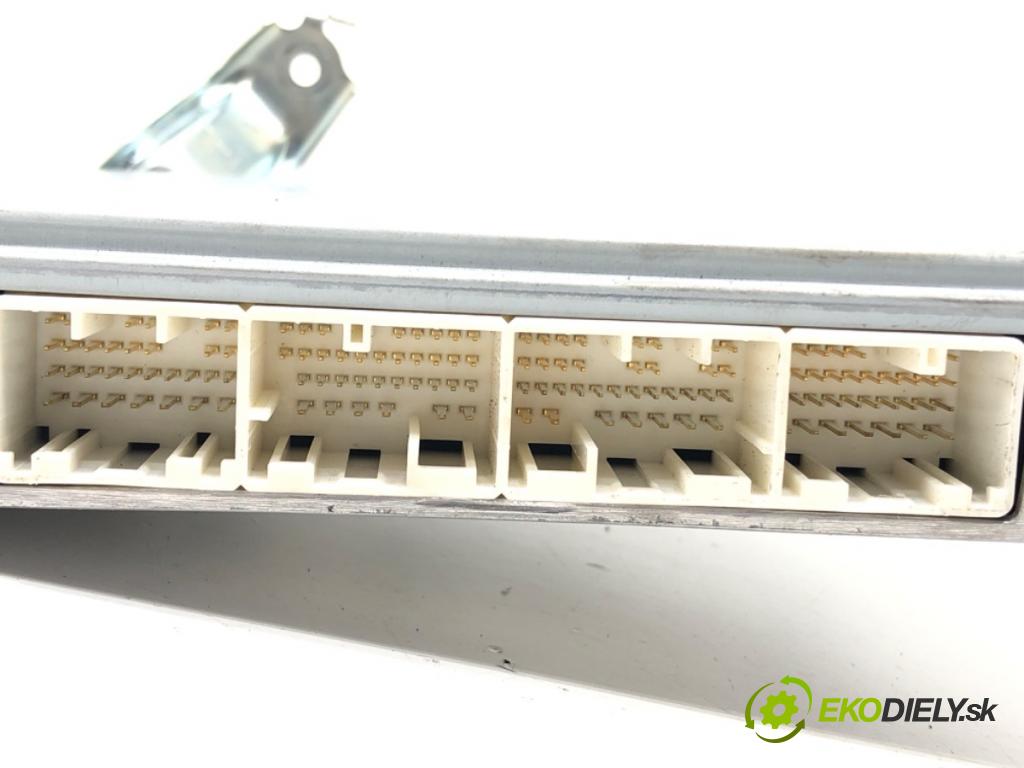 TOYOTA COROLLA Verso (ZER_, ZZE12_, R1_) 2004 - 2009    2.2 D-4D (AUR10_) 100 kW [136 KM] olej napędowy 2005 - 2009  riadiaca jednotka Motor 89661-0F101 (Riadiace jednotky)