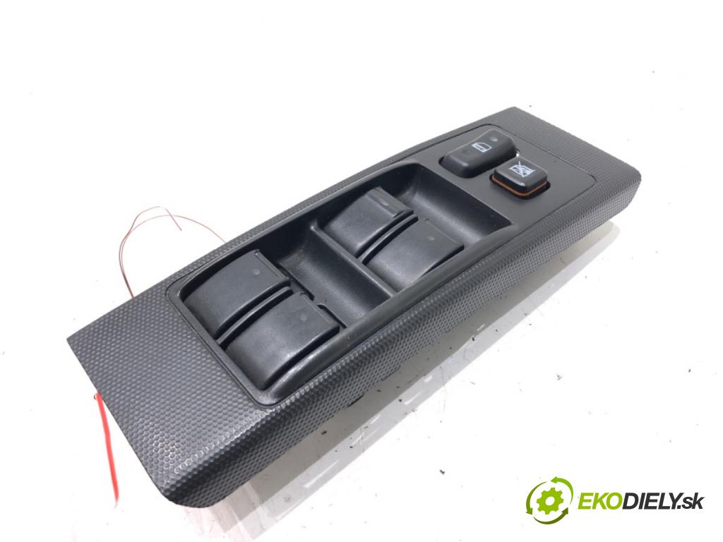 TOYOTA COROLLA Verso (ZER_, ZZE12_, R1_) 2004 - 2009    2.2 D-4D (AUR10_) 100 kW [136 KM] olej napędowy 2005 - 2009  Prepínač okien 84820-0F030 (Prepínače, spínače, tlačidlá a ovládače kúrenia)