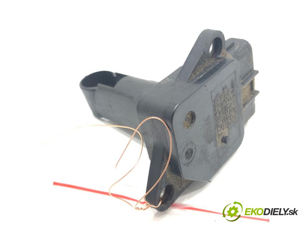 TOYOTA COROLLA Verso (ZER_, ZZE12_, R1_) 2004 - 2009    2.2 D-4D (AUR10_) 100 kW [136 KM] olej napędowy 2005 - 2009  Váha vzduchu 22204-0N010 (Váhy vzduchu)