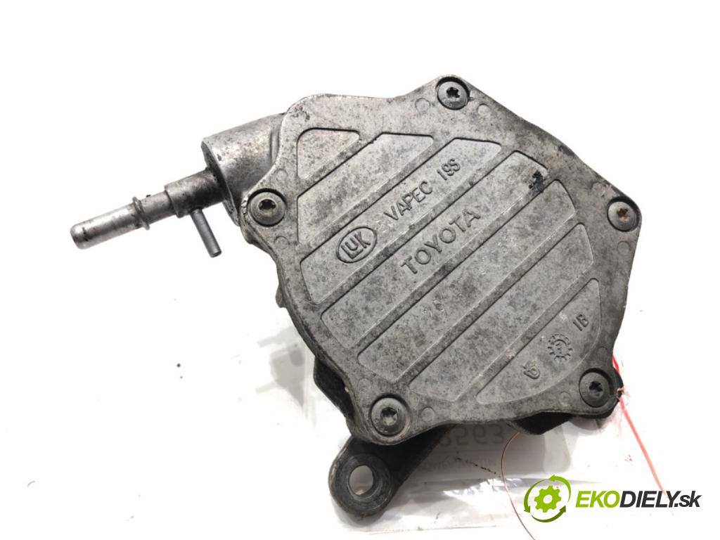 TOYOTA COROLLA Verso (ZER_, ZZE12_, R1_) 2004 - 2009    2.2 D-4D (AUR10_) 100 kW [136 KM] olej napędowy 2005 - 2009  Pumpa vákuová VAPEC19S