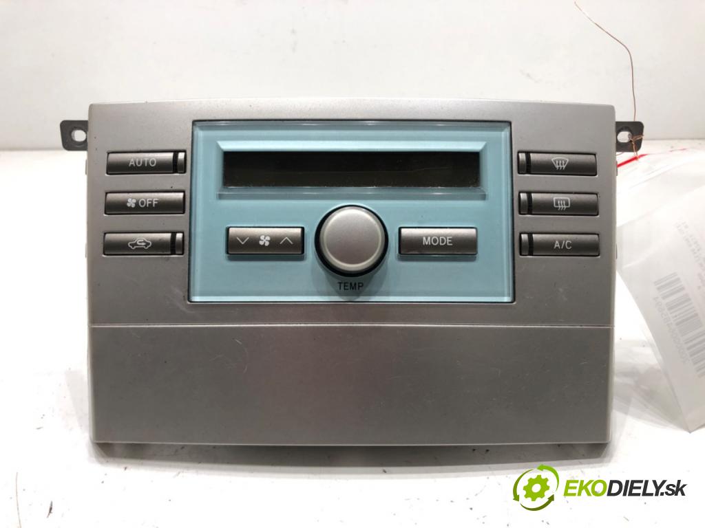 TOYOTA COROLLA Verso (ZER_, ZZE12_, R1_) 2004 - 2009    2.2 D-4D (AUR10_) 100 kW [136 KM] olej napędowy 2005 - 2009  Panel ovládania kúrenia 55900-0F030 (Prepínače, spínače, tlačidlá a ovládače kúrenia)