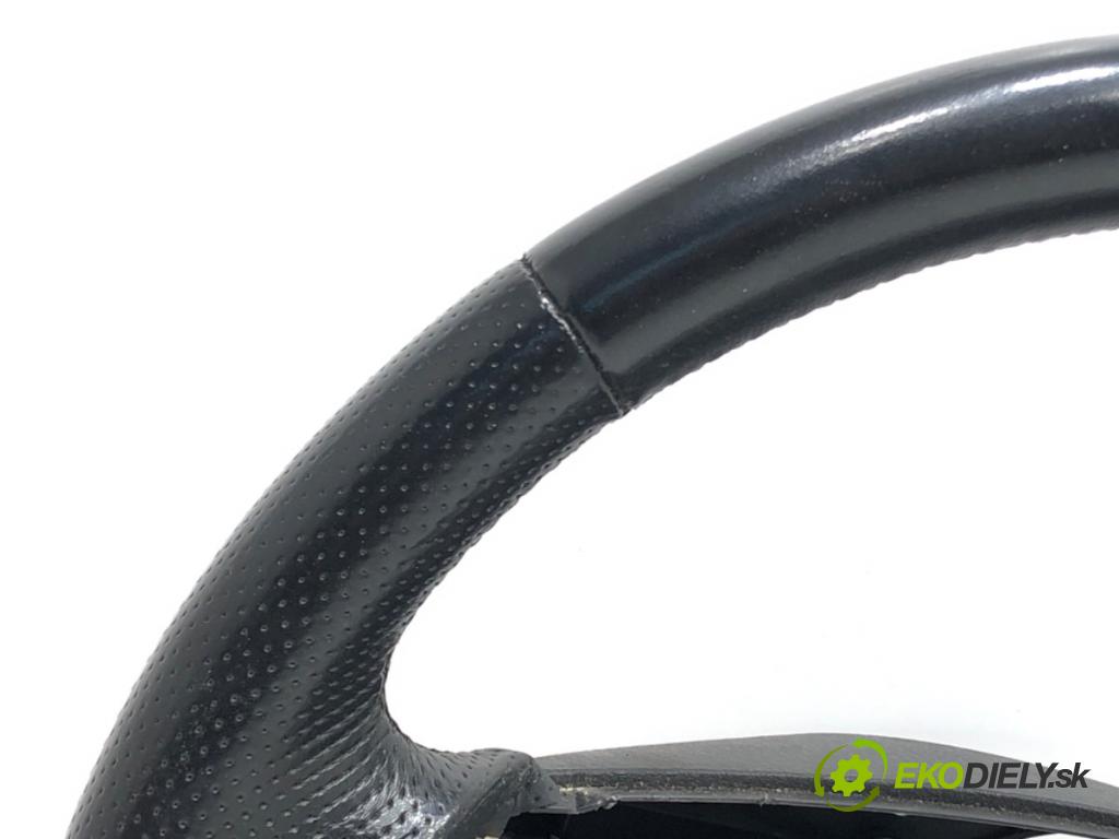 TOYOTA COROLLA Verso (ZER_, ZZE12_, R1_) 2004 - 2009    2.2 D-4D (AUR10_) 100 kW [136 KM] olej napędowy 2005 - 2009  Volant  (Volanty)