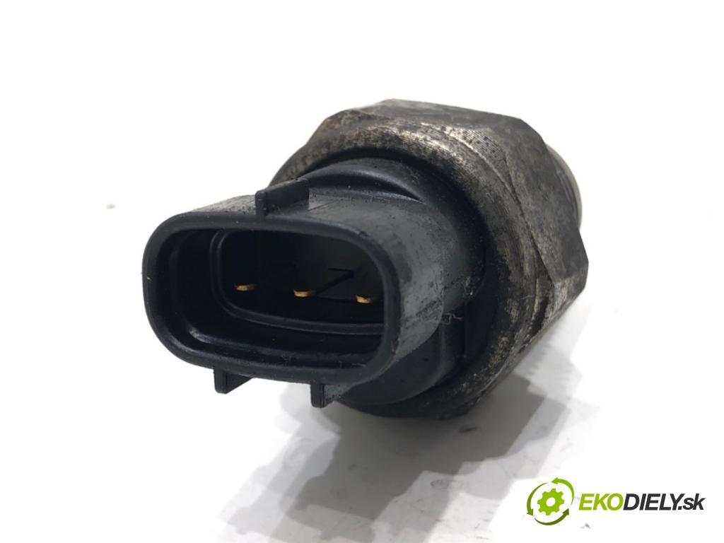 TOYOTA COROLLA Verso (ZER_, ZZE12_, R1_) 2004 - 2009    2.2 D-4D (AUR10_) 100 kW [136 KM] olej napędowy 2005 - 2009  Snímač tlaku paliva  (Snímače)