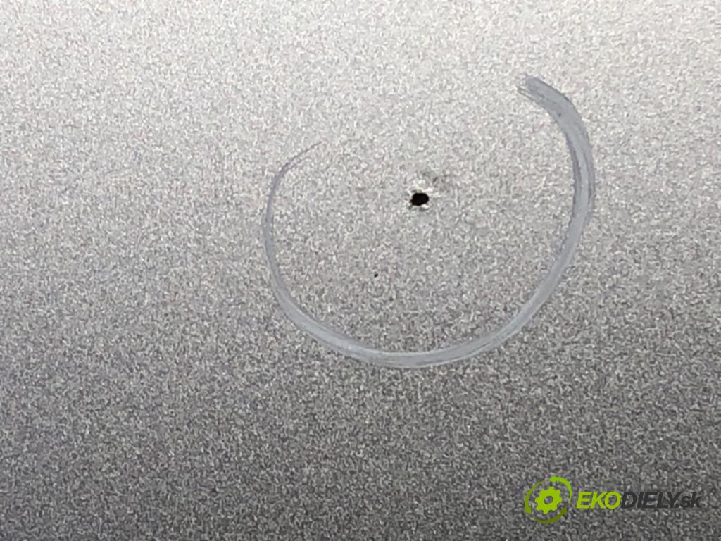 TOYOTA COROLLA Verso (ZER_, ZZE12_, R1_) 2004 - 2009    2.2 D-4D (AUR10_) 100 kW [136 KM] olej napędowy 2005 - 2009  blatník levý přední část
