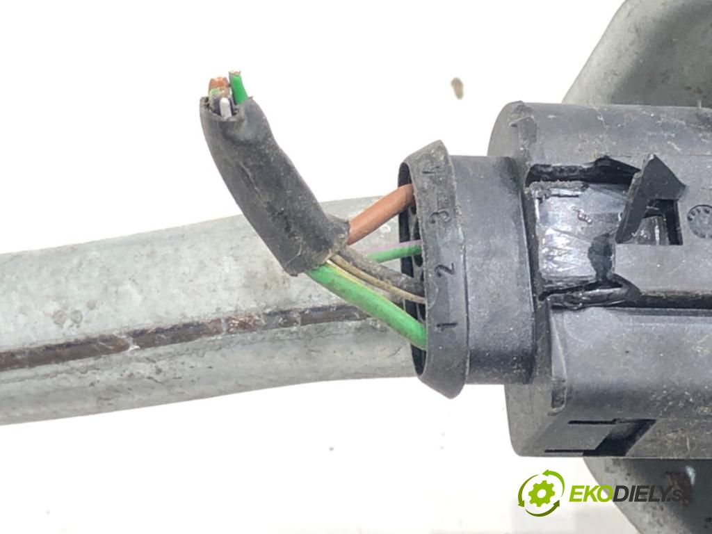 AUDI A4 B7 (8EC) 2004 - 2008    1.6 75 kW [102 KM] benzyna 2004 - 2008  Mechanizmus stieračov predný 0390241509 (Motorčeky stieračov predné)