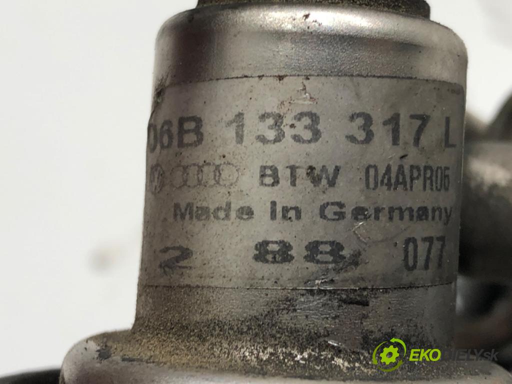 AUDI A4 B7 (8EC) 2004 - 2008    1.6 75 kW [102 KM] benzyna 2004 - 2008  Lišta vstrekovacia 06B133551H (Vstrekovacie lišty)