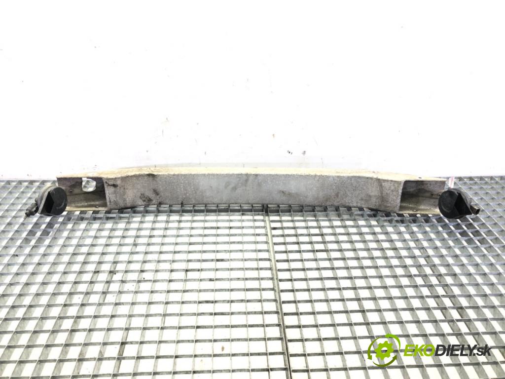 AUDI A4 B7 (8EC) 2004 - 2008    1.6 75 kW [102 KM] benzyna 2004 - 2008  výztuha nárazníka přední část  (Výztuhy přední)