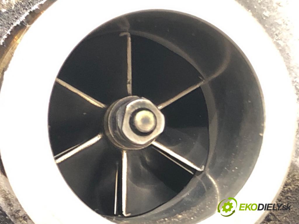 AUDI A4 B8 Avant (8K5) 2007 - 2015    2.0 TDI 105 kW [143 KM] olej napędowy 2008 - 2015  turbo 03L145702H (Turbodúchadla (kompletní))