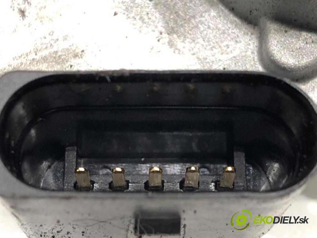 AUDI A4 B8 Avant (8K5) 2007 - 2015    2.0 TDI 105 kW [143 KM] olej napędowy 2008 - 2015  nastavovač svod, potrubí 7.06870.02.0 (Ostatní)